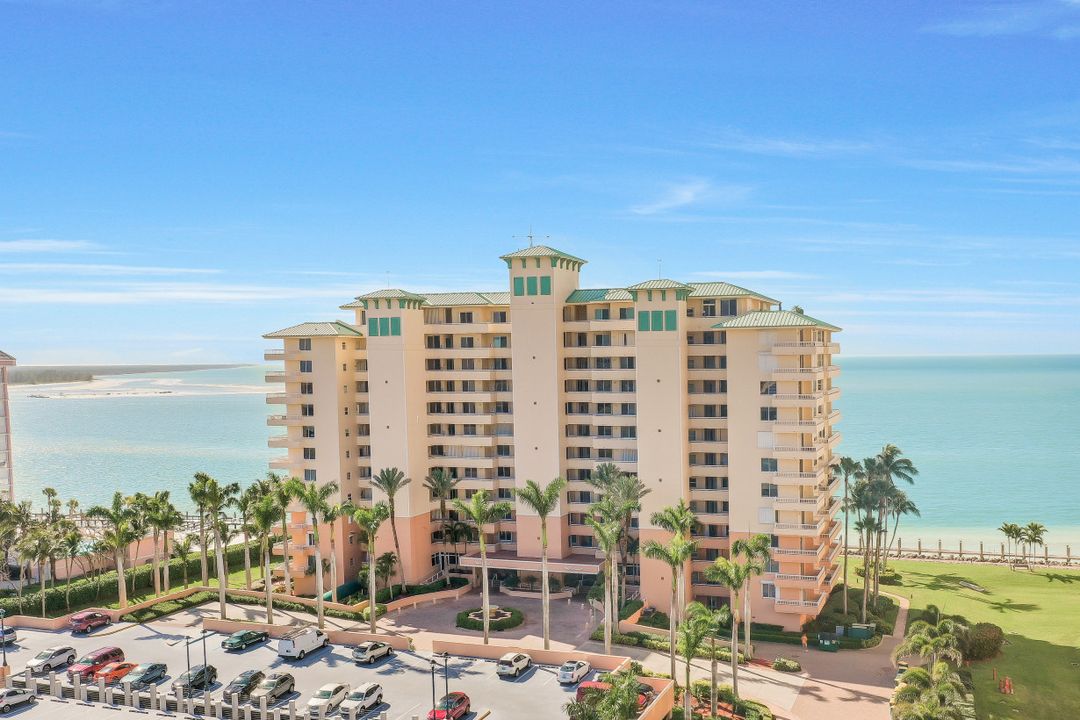 990 Cape Marco Dr #304, Marco Island, FL 34145