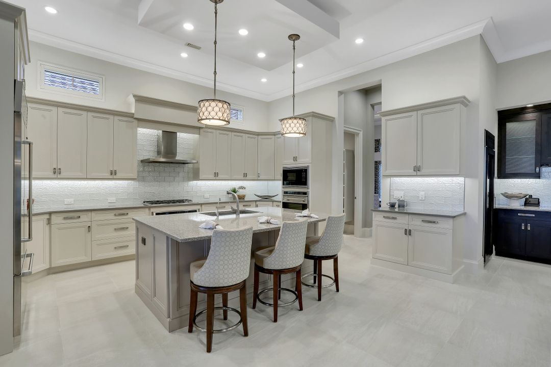 16446 Seneca Way, Naples, FL 34110