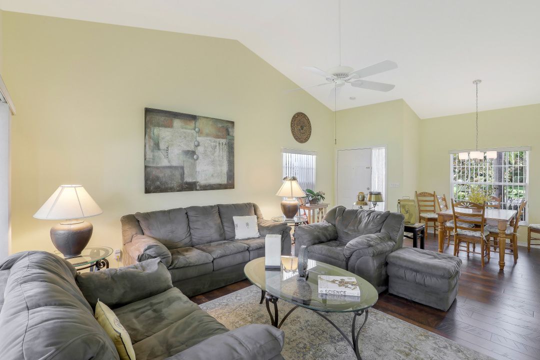 975 Partridge Cir #102, Naples, FL 34104