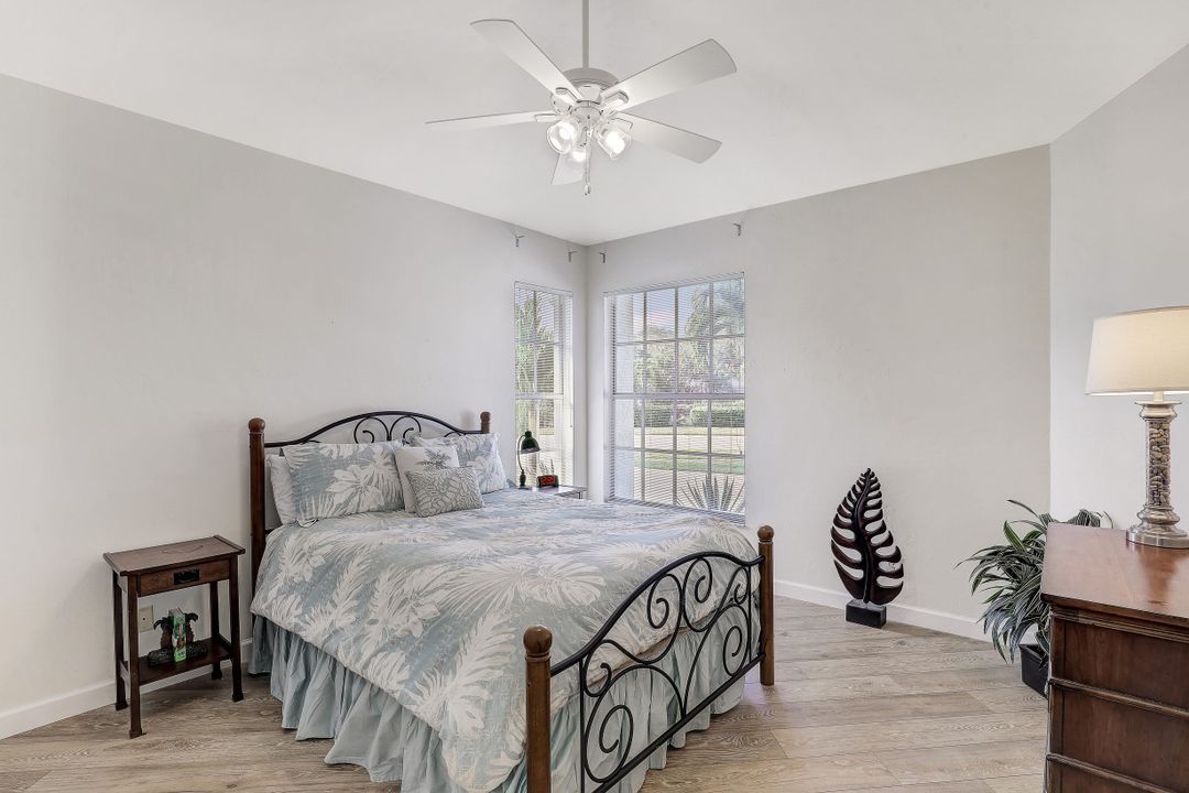 1196 Imperial Golf Course Blvd, Naples, FL 34110