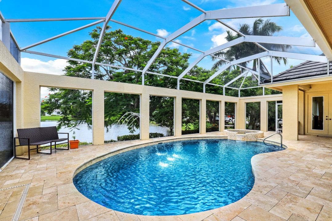 15720 Chatfield Dr, Fort Myers, FL 33908