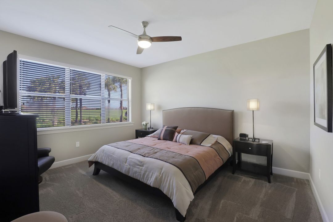 12041 Covent Garden Ct #2204, Naples, FL 34120