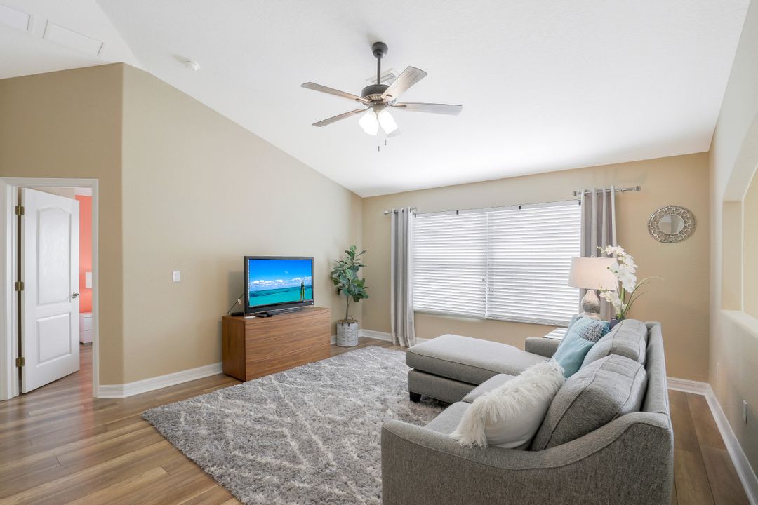 4412 SW 28th Pl, Cape Coral, FL 33914