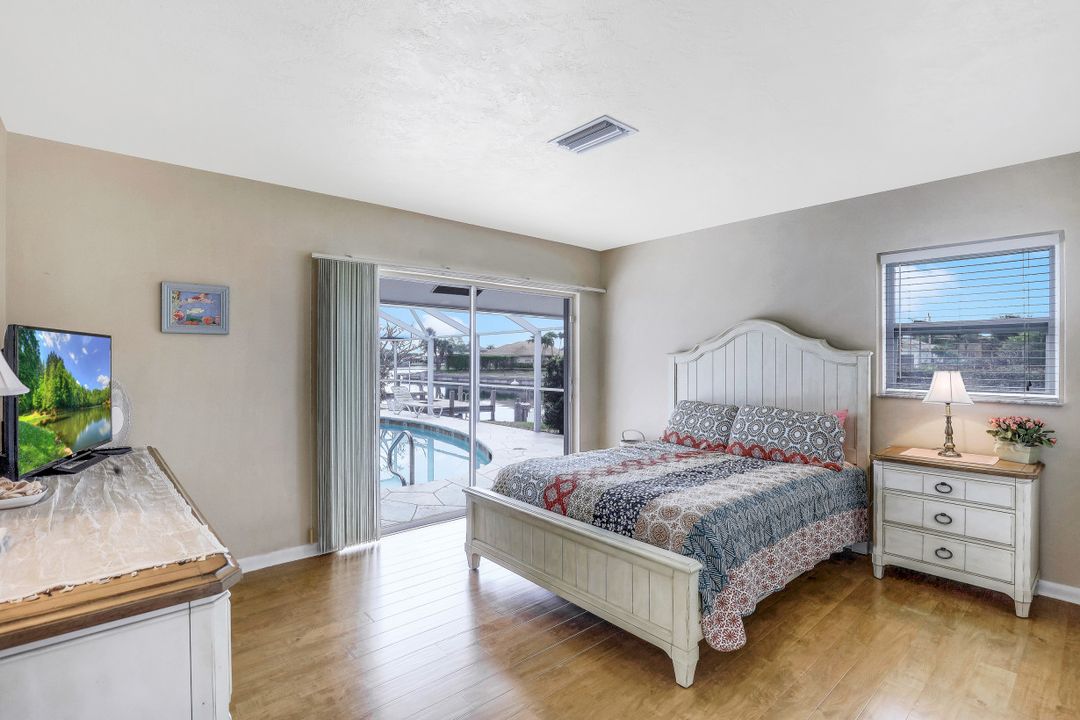 911 Tulip Ct, Marco Island, FL 34145