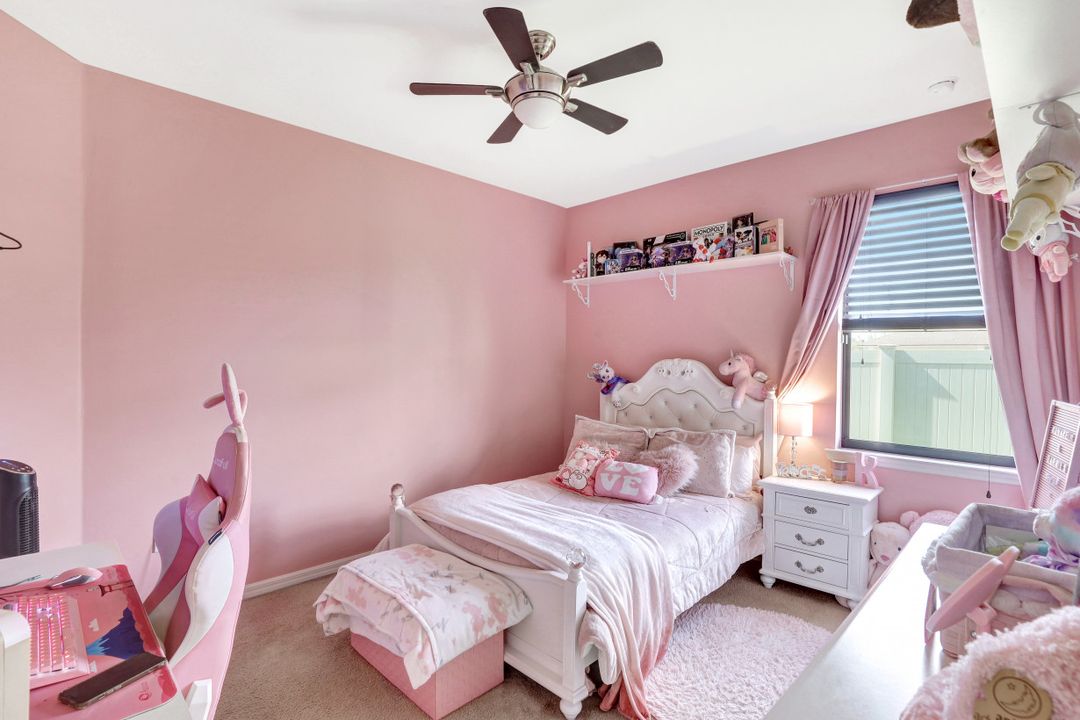 3216 SW 11th Ave, Cape Coral, FL 33914