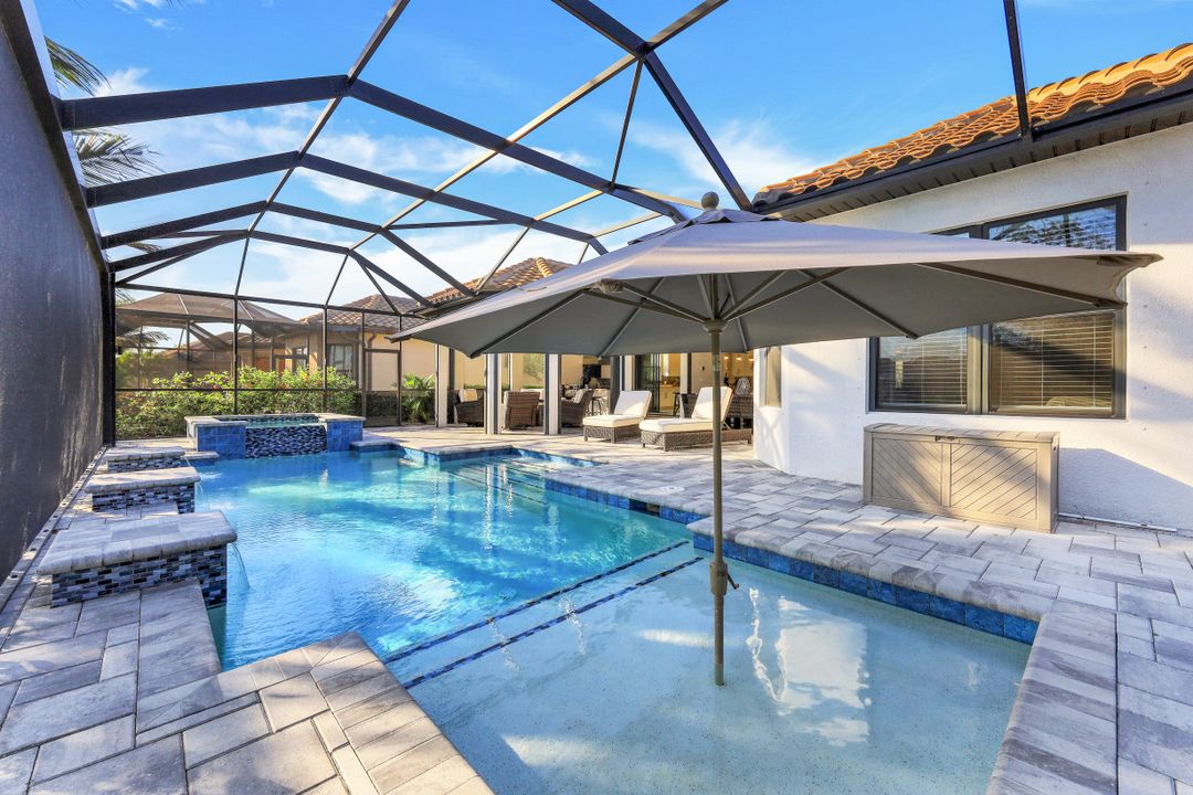 3274 Belon Ln, Naples, FL 34114