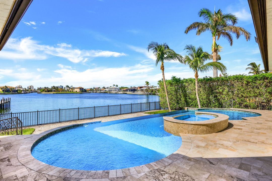 590 S Heathwood Dr, Marco Island, FL 34145