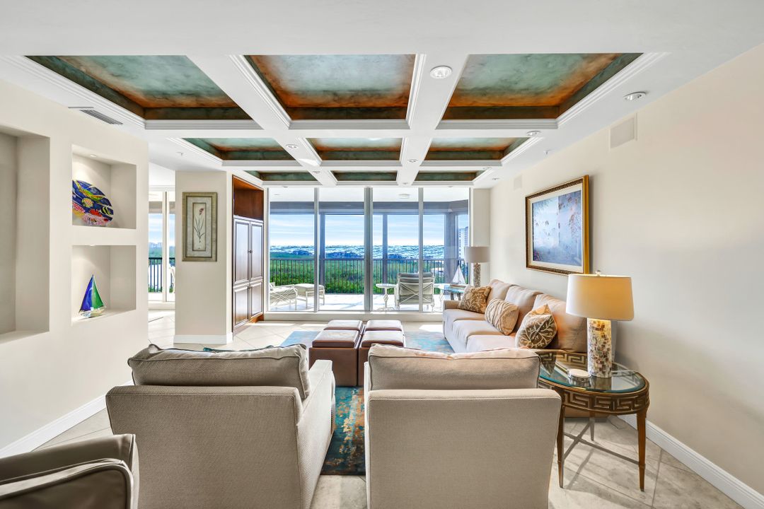 8960 Bay Colony Dr #1202, Naples, FL 34108