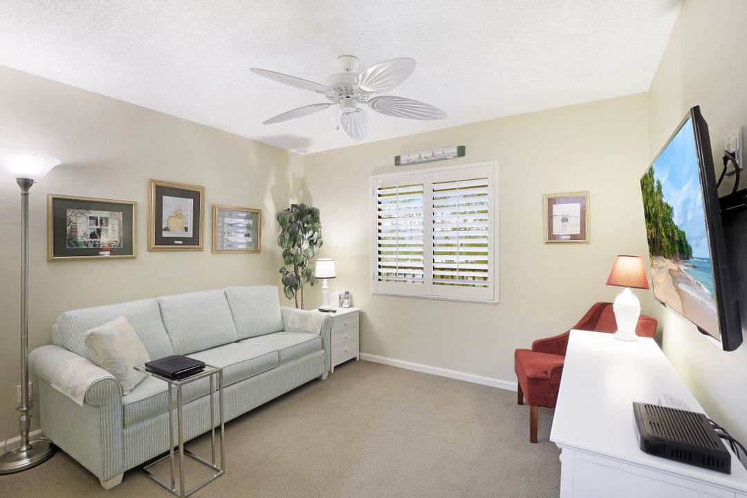 5767 Deauville Cir #D-303, Naples, FL 34112