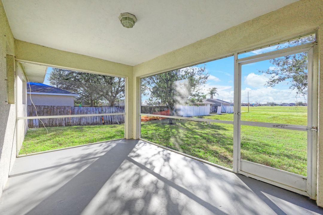 338 NE 23rd St, Cape Coral, FL 33909