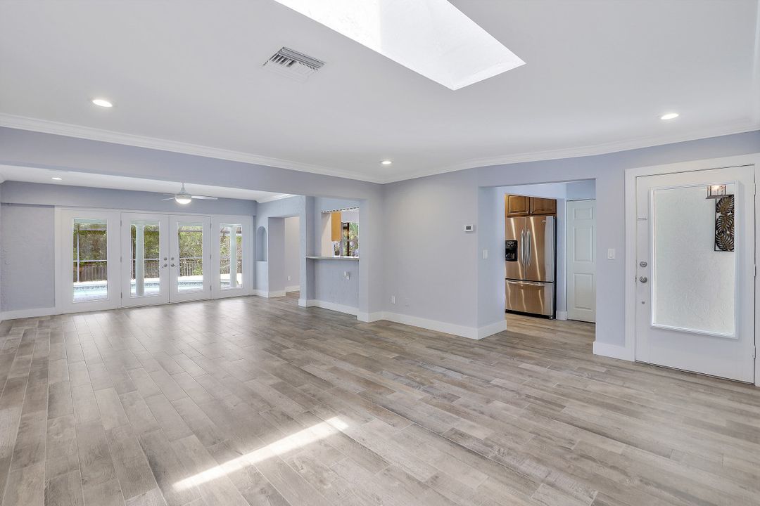 27273 Johnson St, Bonita Springs, FL 34135