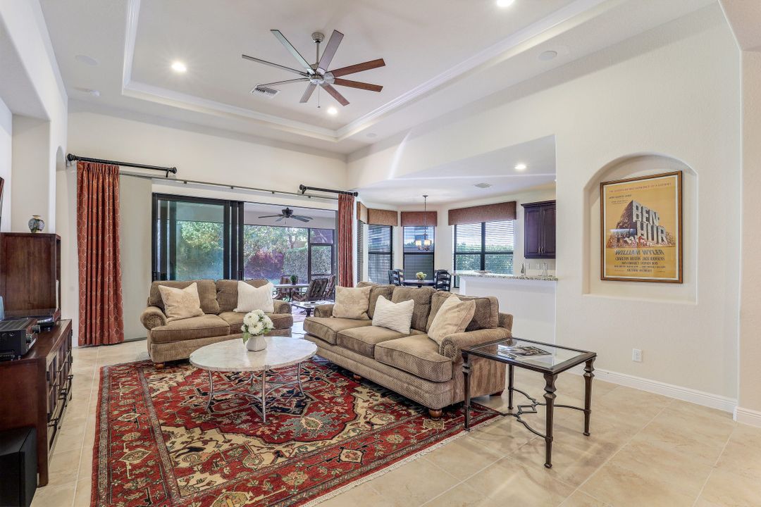 9880 Alhambra Ln, Bonita Springs, FL 34135