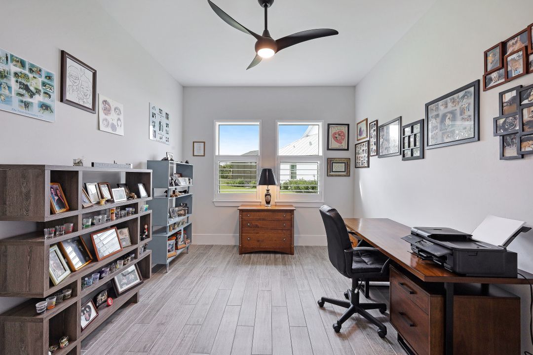 14628 Regatta Ln, Naples, FL 34114