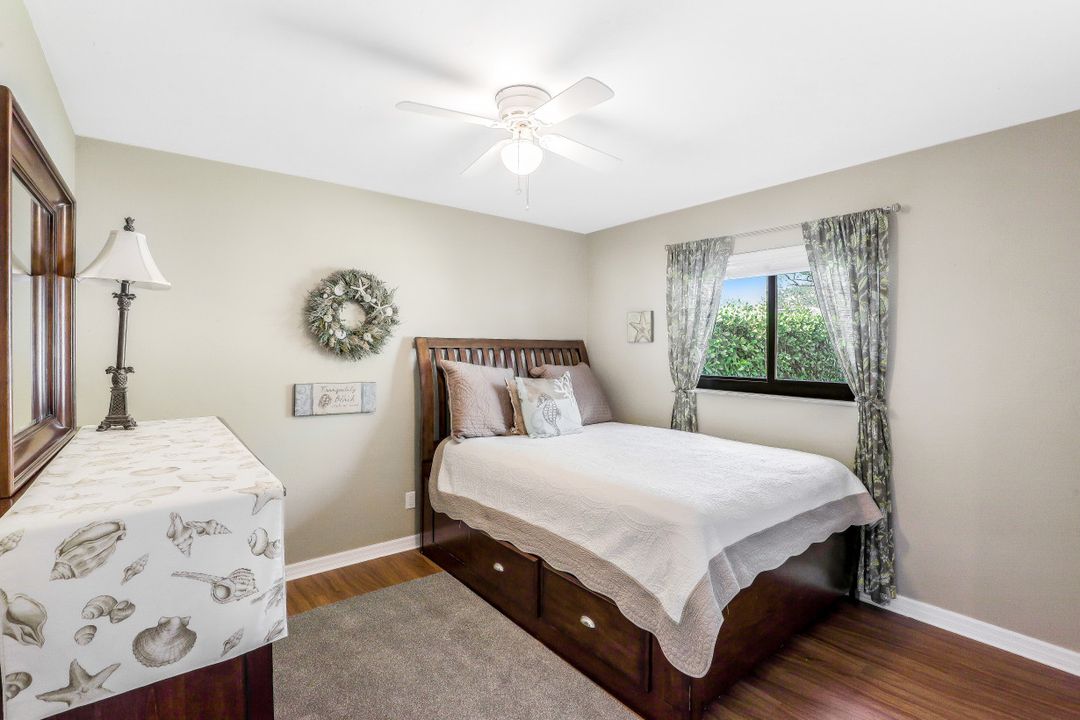 749 97th Ave N, Naples, FL 34108