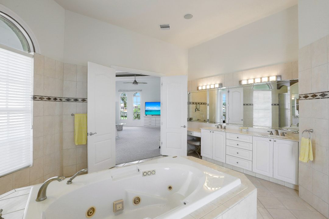 839 Newell Terrace, Marco Island, FL 34145