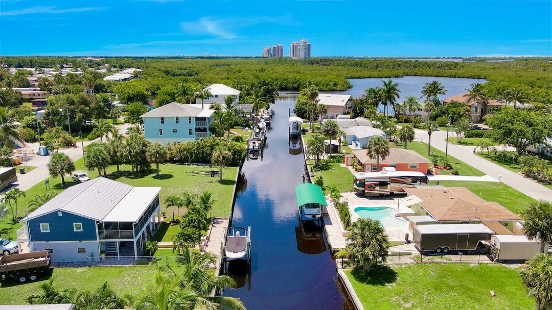 24544 Kingfish St, Bonita Springs, FL 34134