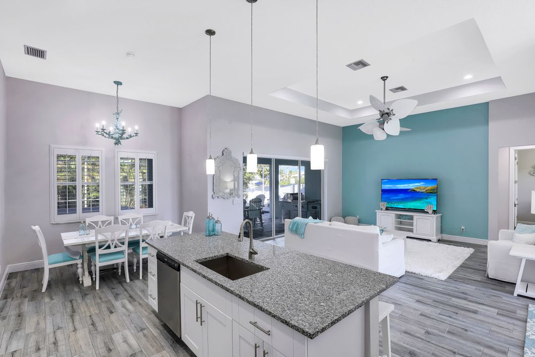 4800 SW 23rd Ave, Cape Coral, FL 33914