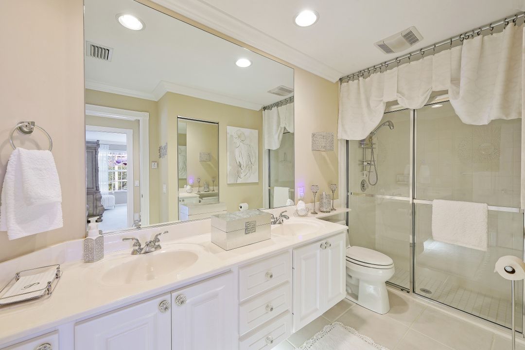 28020 Boccaccio Way, Bonita Springs, FL 34135