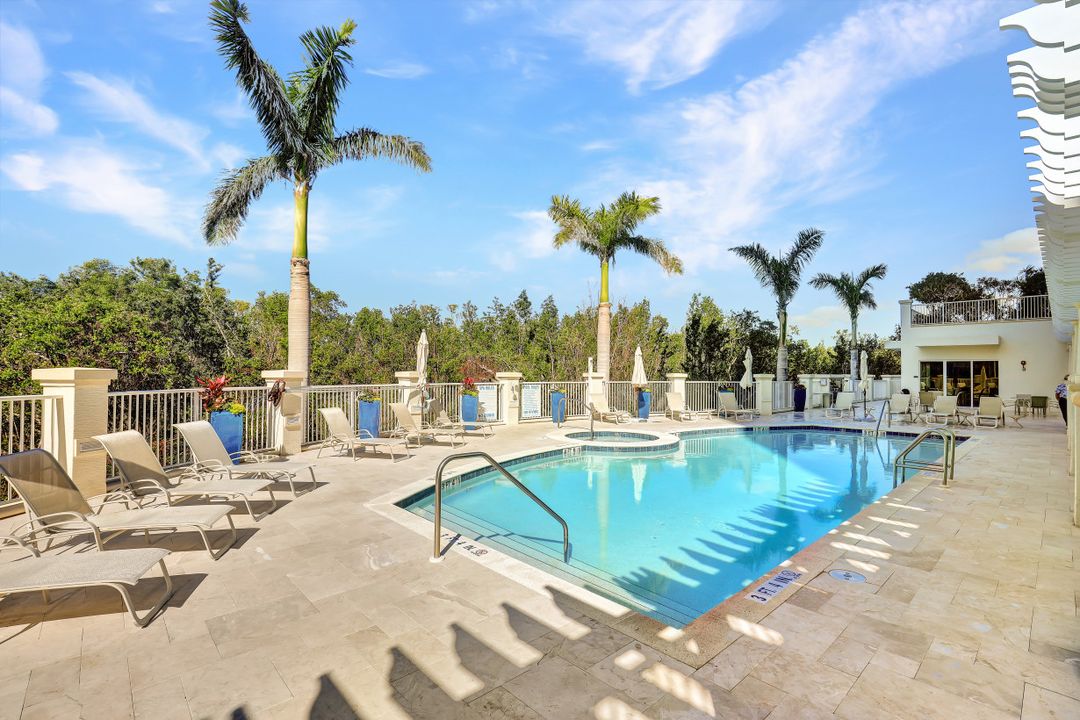 265 Indies Way #1404, Naples, FL 34110