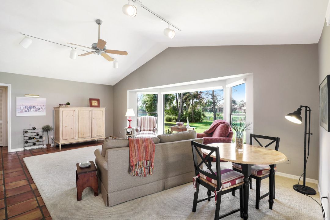 381 Henley Dr, Naples, FL 34104