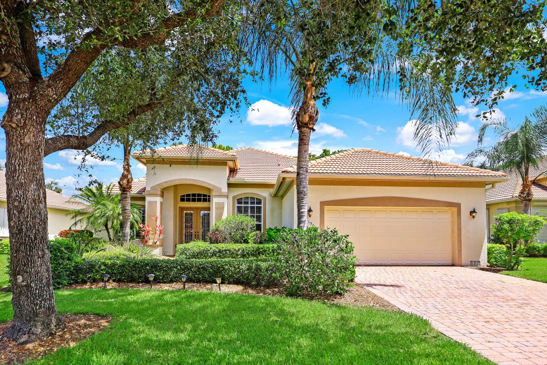 16150 Coco Hammock Way, Fort Myers, FL 33908