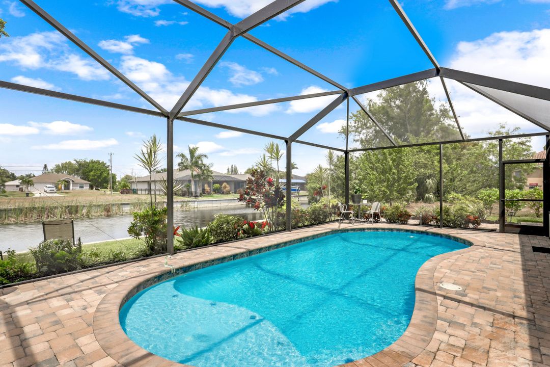 1321 SW 15th Terrace, Cape Coral, FL 33991