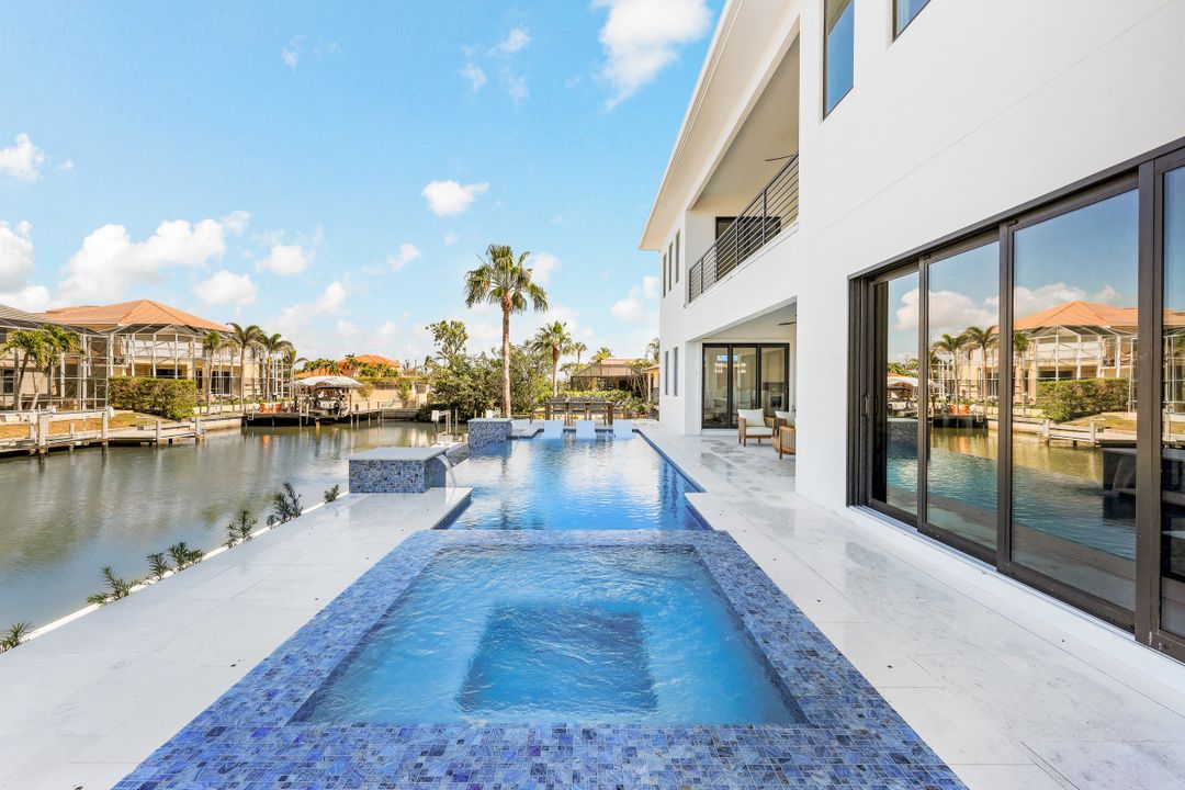 469 Germain Ave, Naples, FL 34108