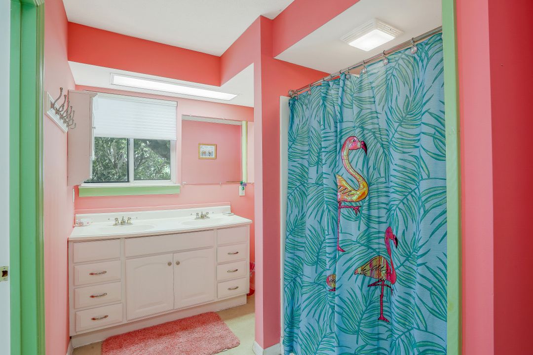 2825 Tern Ct, Saint James City, FL 33956