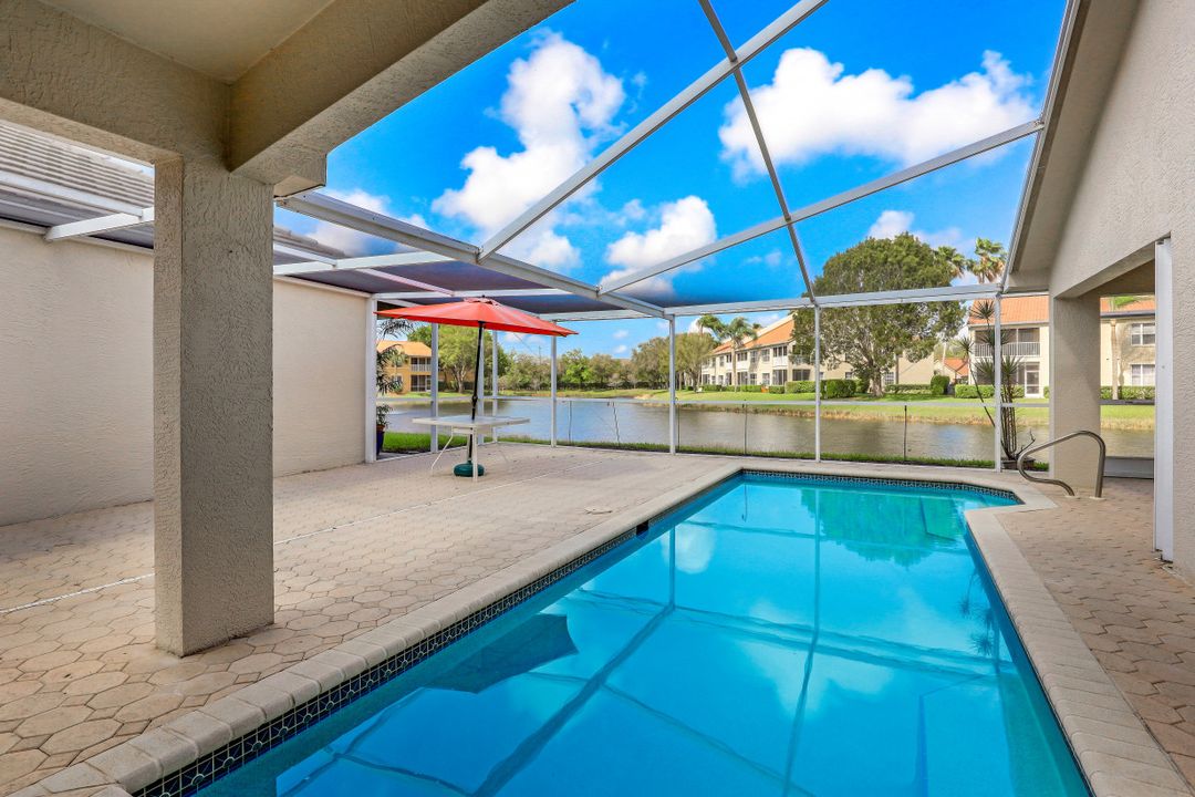 14832 Paradigm Ct, Fort Myers, FL 33919