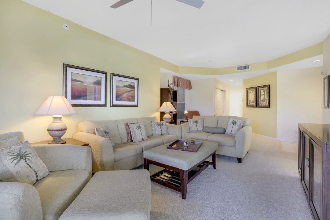 24742 Lakemont Cove Ln #101, Bonita Springs, FL 34134