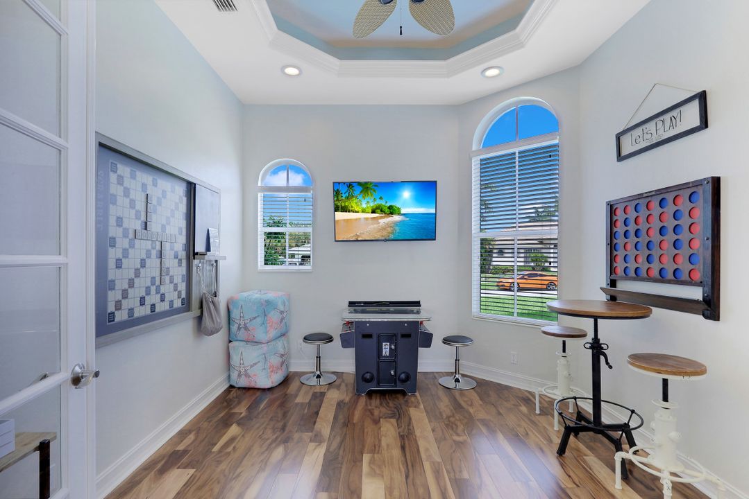 361 Yarmouth St, Marco Island, FL 34145