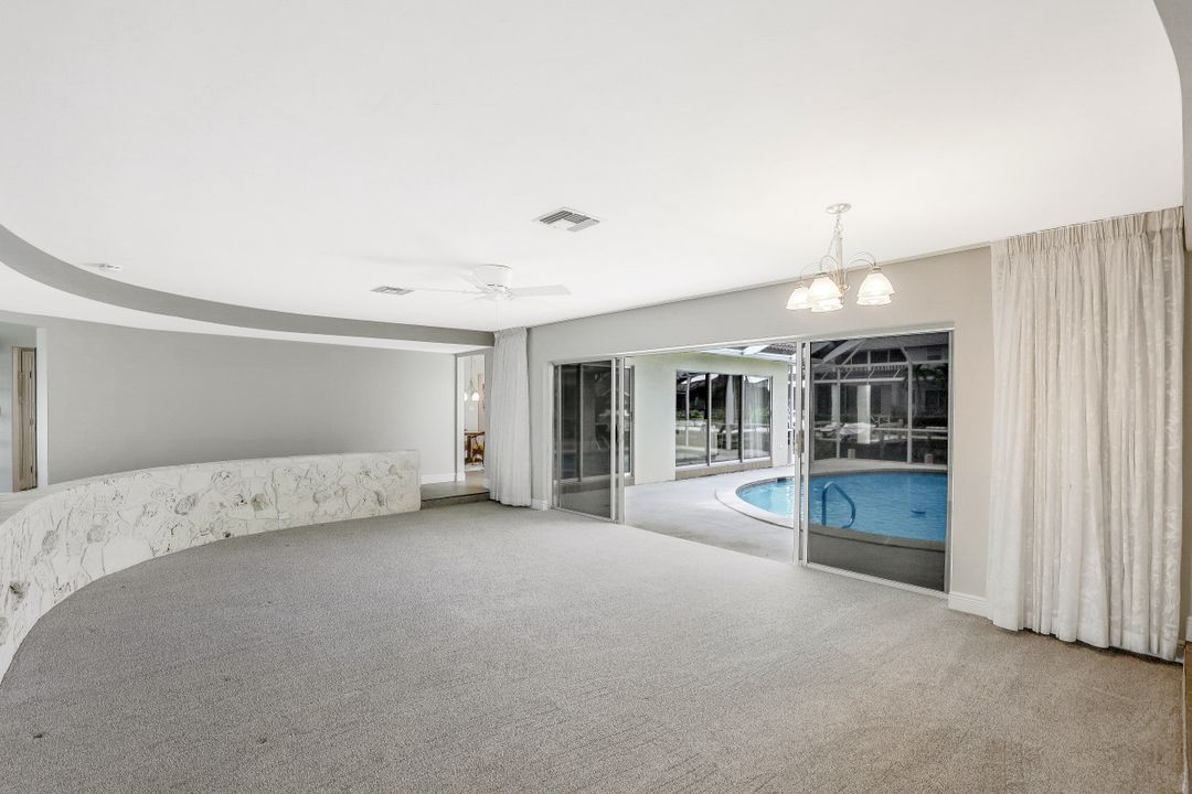 166 Hollyhock Ct, Marco Island, FL 34145