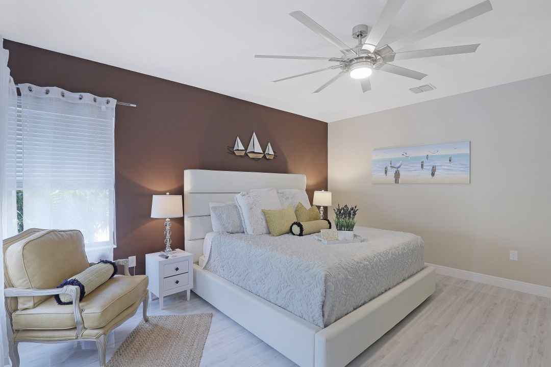 1300 Kendari Terrace, Naples, FL 34113