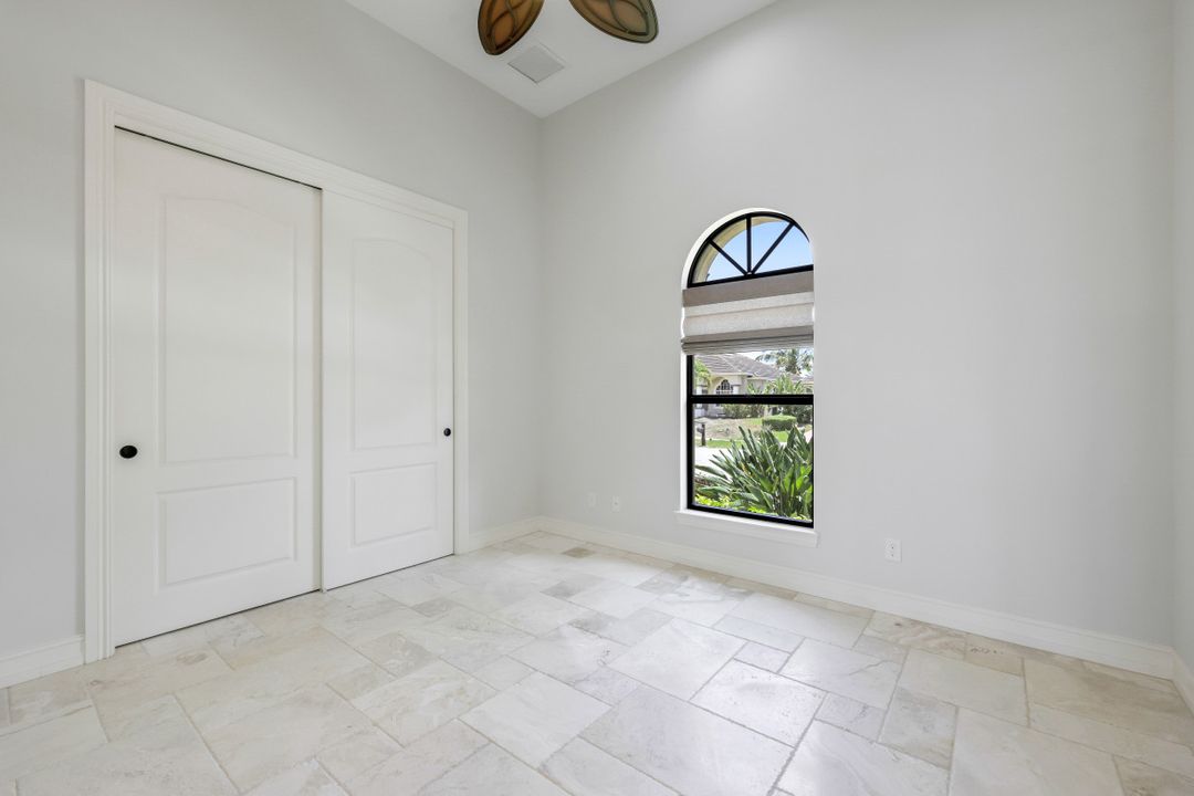 1232 Mistletoe Ct, Marco Island, FL 34145