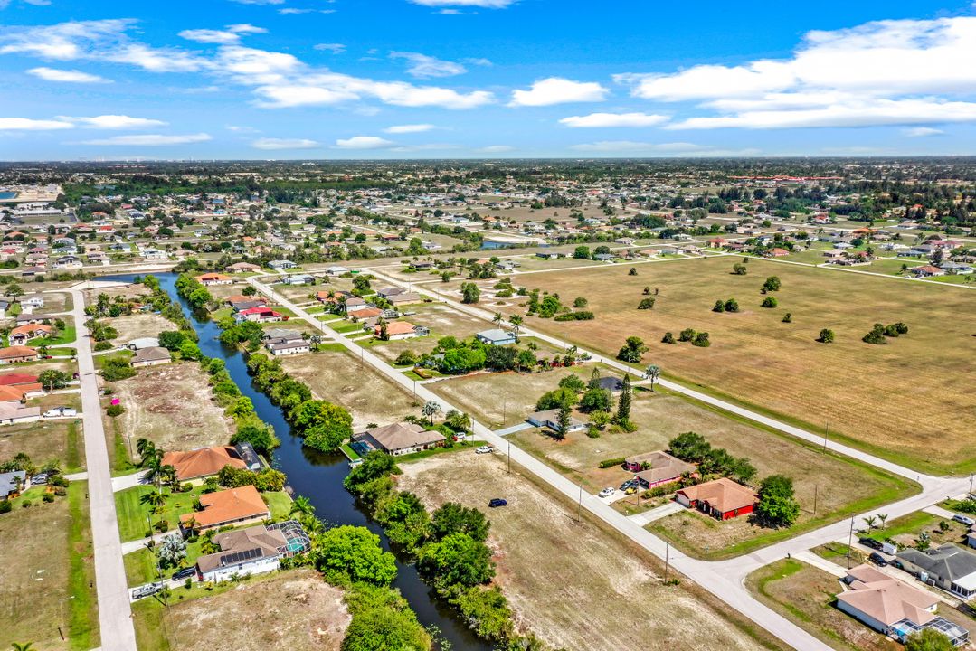 2105 NW 3rd Terrace, Cape Coral, FL 33993