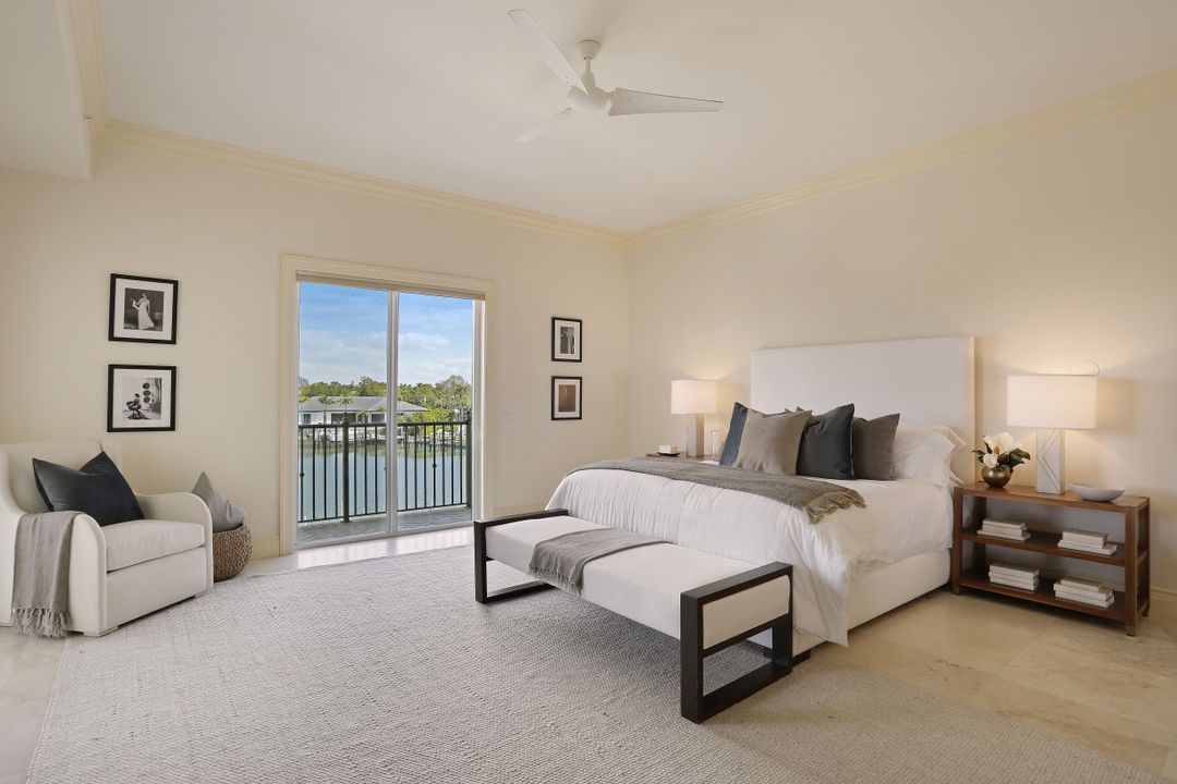 1400 Gulf Shore Blvd N #312, Naples, FL 34102