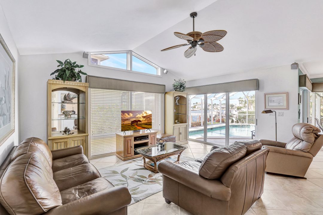 106 N Barfield Dr, Marco Island, FL 34145