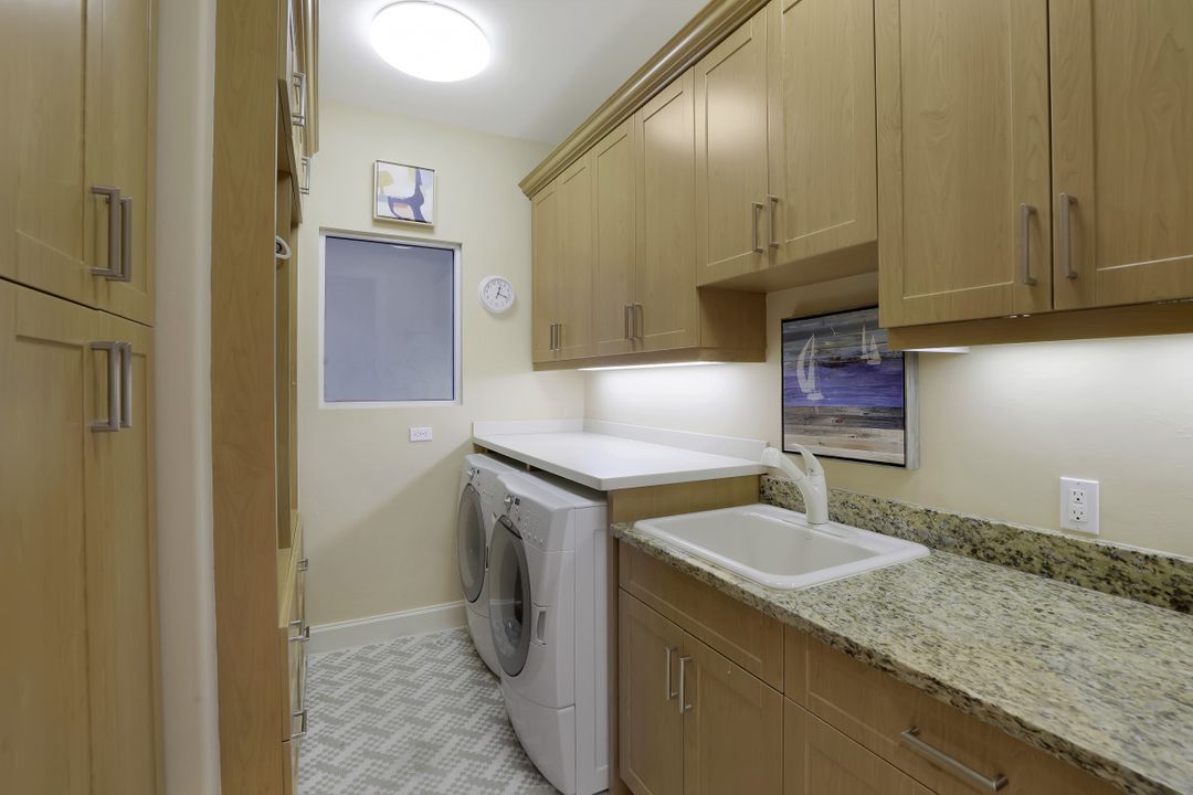 940 Tulip Ct, Marco Island, FL 34145