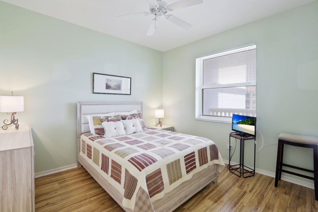 410 Flagship Dr #505, Naples, FL 34108