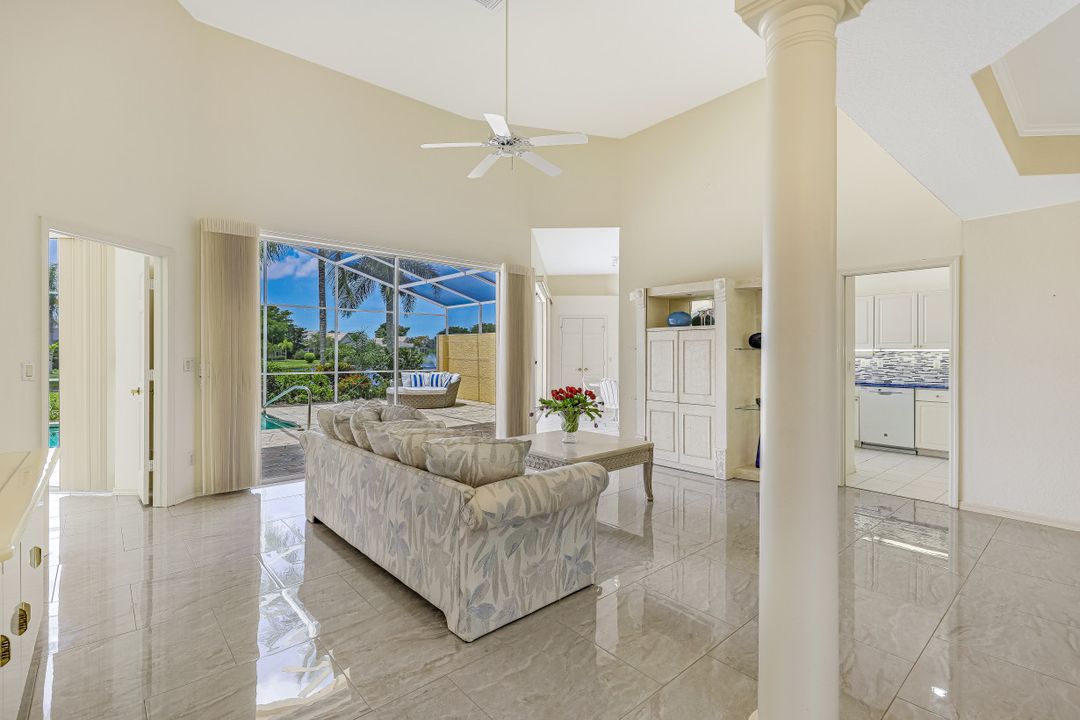 28448 Highgate Dr, Bonita Springs, FL 34135