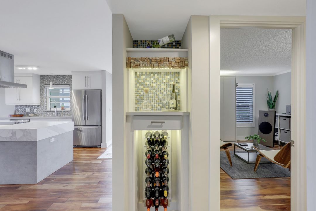 3300 Gulf Shore Blvd N #103, Naples, FL 34103