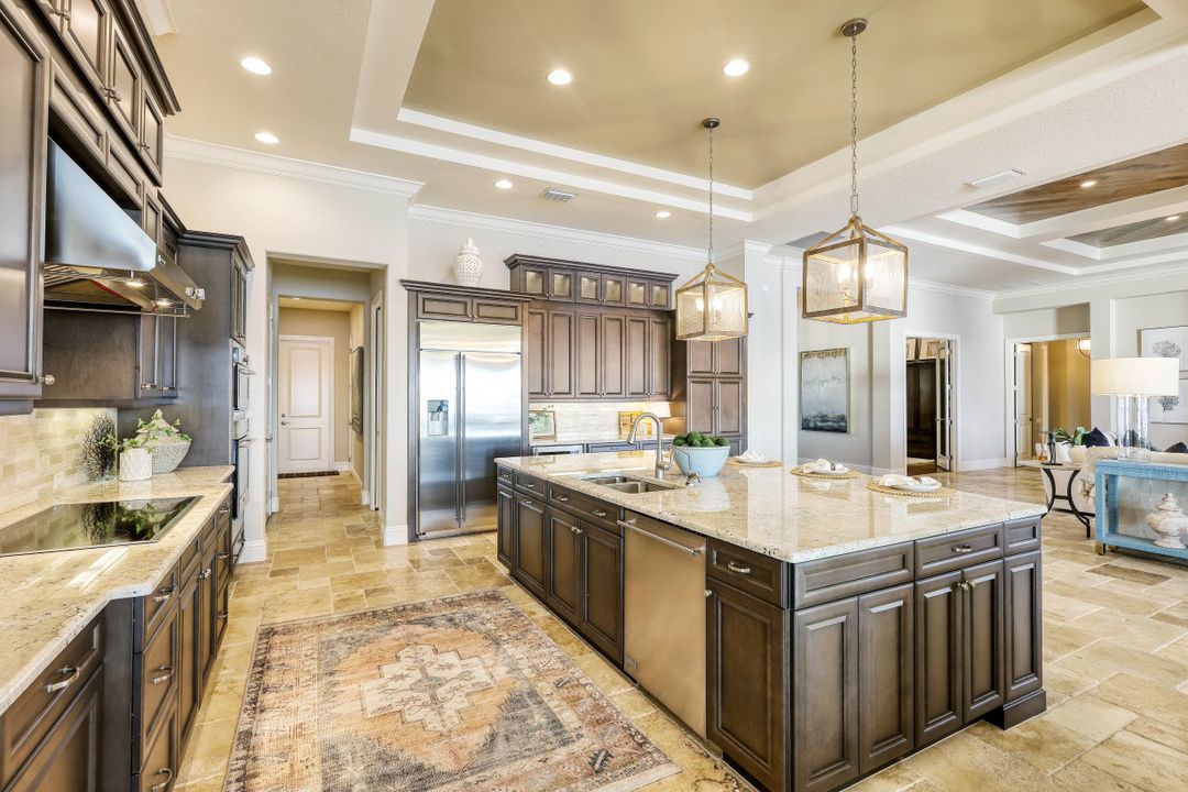 9238 Marble Stone Dr, Naples, FL 34120