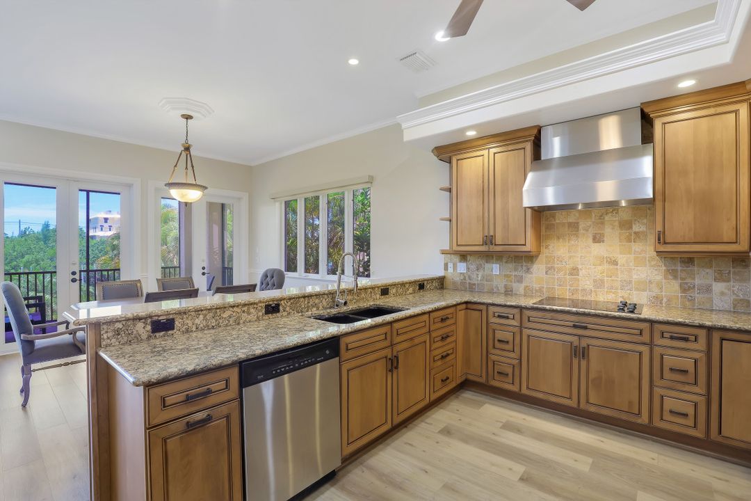 27810 Forester Dr, Bonita Springs, FL 34134