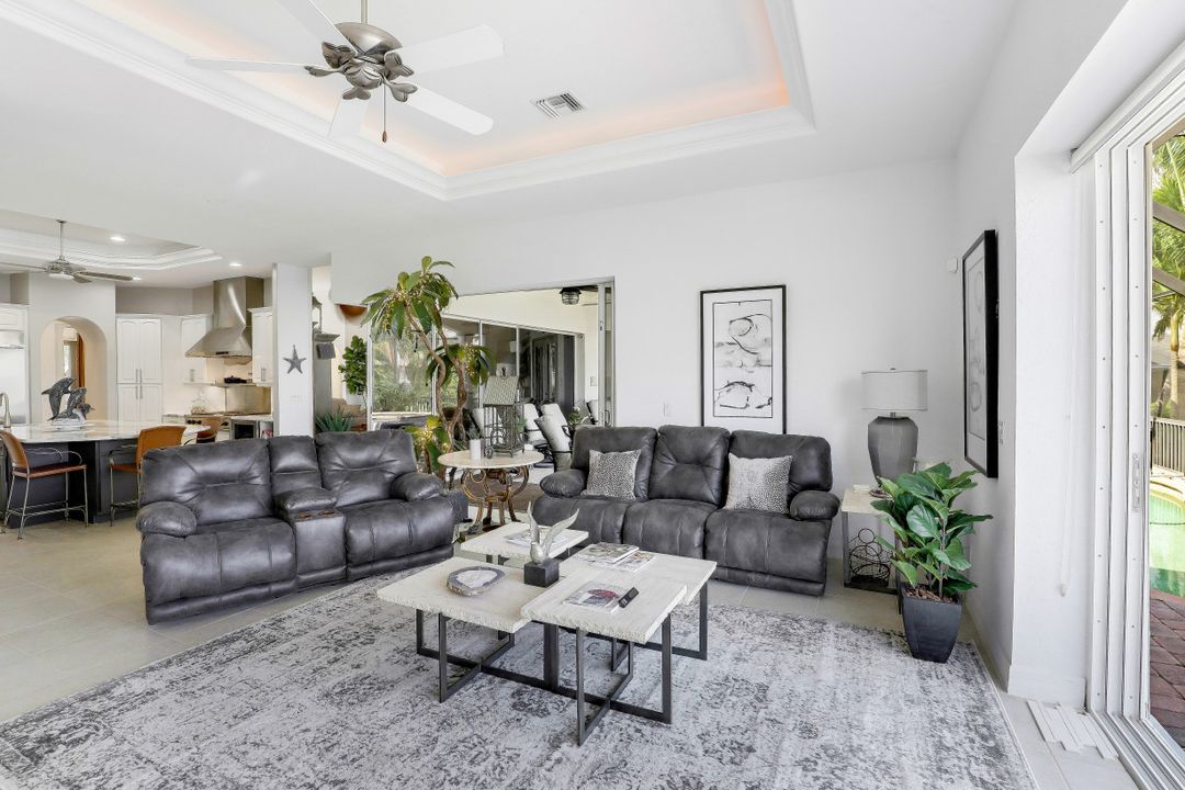 5239 SW 27th Ave, Cape Coral, FL 33914