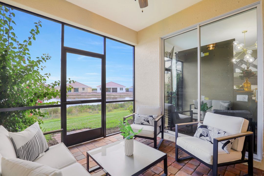 2026 Tamarron Ln, Naples, FL 34120