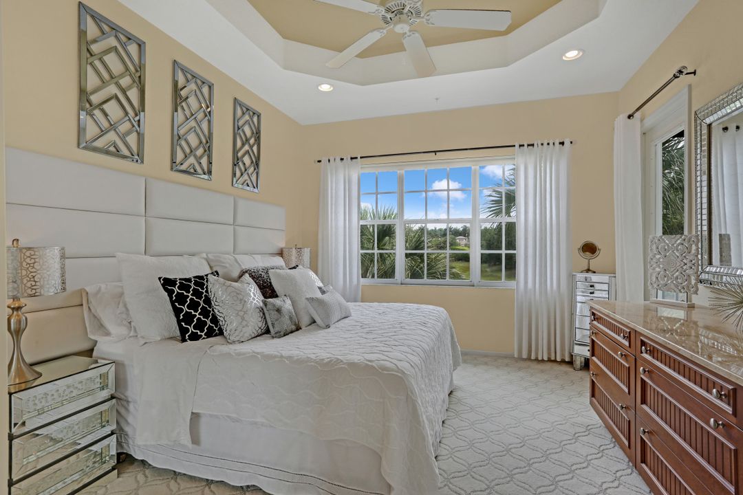 10115 Valiant Ct #202, Miromar Lakes, FL 33913