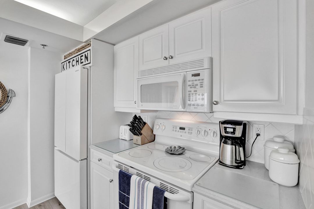 100 N Collier Blvd #904, Marco Island, FL 34145