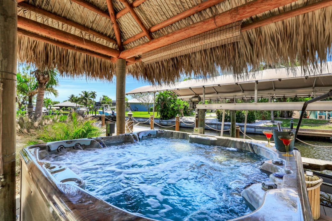 15170 Intracoastal Ct, Fort Myers, FL 33908