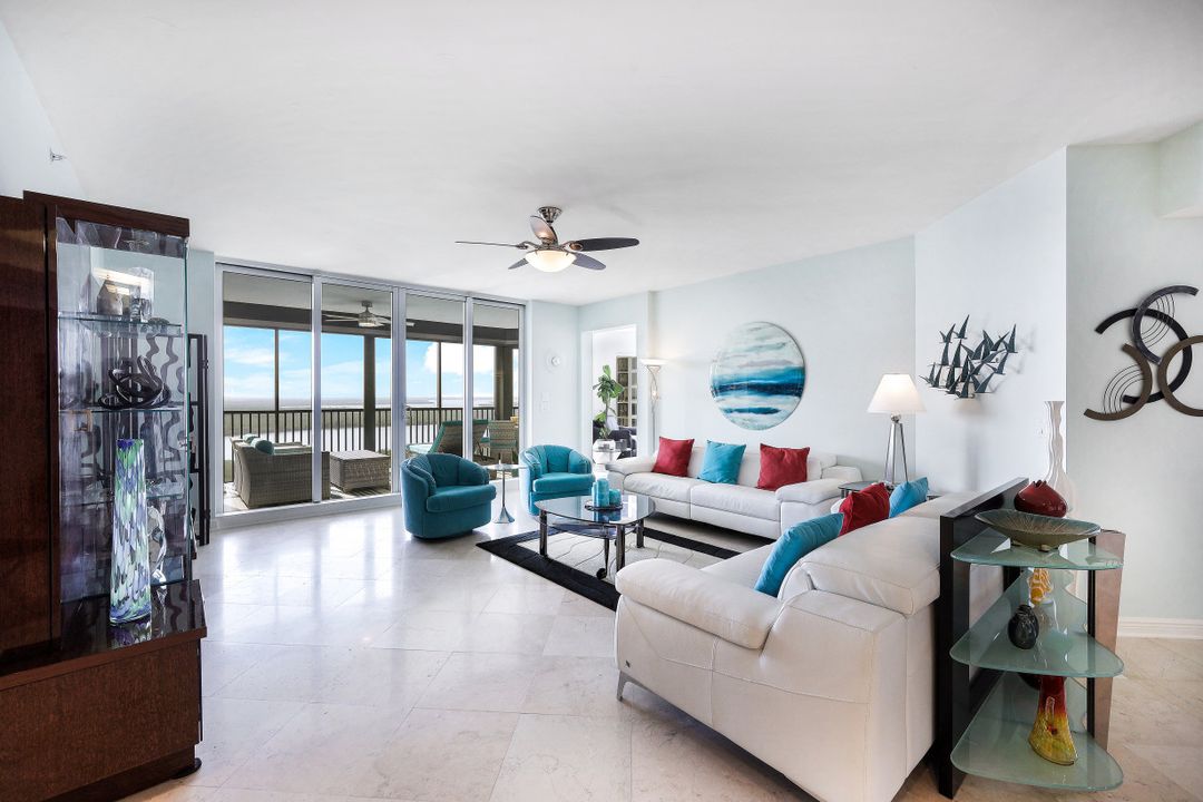 1060 Borghese Ln #1406, Naples, FL 34114
