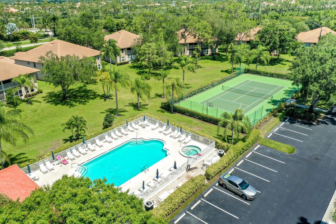 8015 Tiger Cove #201, Naples, FL 34113